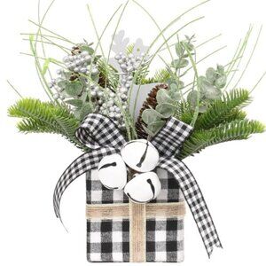 Super Holiday Small Winter Buffalo Check  Plaid Table Top Arrangement New